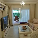 Puerto Banus 2 Rooms, 4 Personas Bajo Con Jardin *