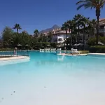Puerto Banus 2 Rooms, 4 Personas Bajo Con Jardin Appartamento *