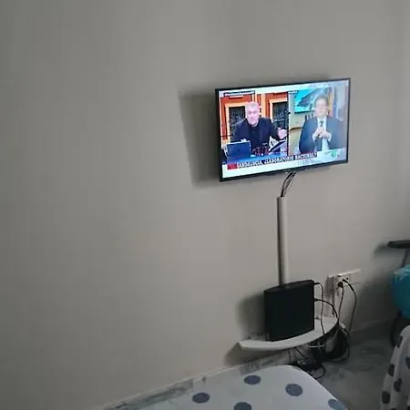 Puerto Banus 2 Rooms, 4 Personas Bajo Con Jardin شقة