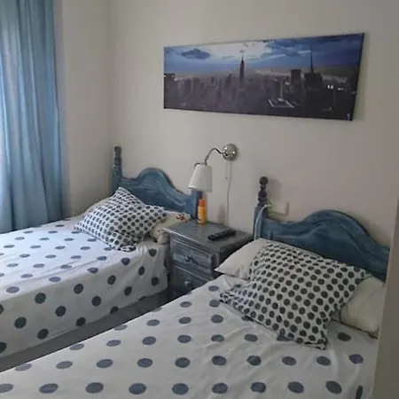 Puerto Banus 2 Rooms, 4 People Personas Ground Floor With Garden, Recommended For Families * 마르베야