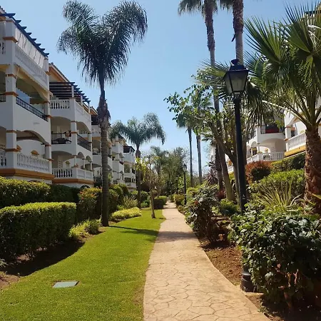 Puerto Banus 2 Rooms, 4 Personas Bajo Con Jardin شقة