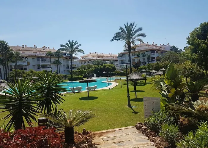 Puerto Banus 2 Rooms, 4 Personas Bajo Con Jardin *