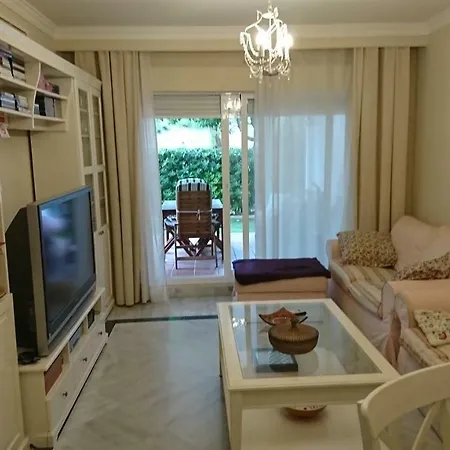 Puerto Banus 2 Rooms, 4 Personas Bajo Con Jardin *