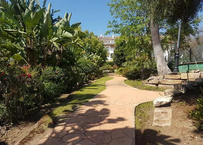 Puerto Banus 2 Rooms, 4 Personas Bajo Con Jardin