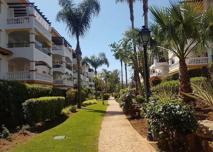 Puerto Banus 2 Rooms, 4 Personas Bajo Con Jardin Apartman